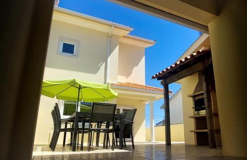 Ilhavo Casa | Vivenda Sol e Mar