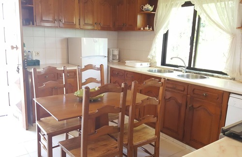 Vale de Carro Villa | Vivenda V3 com Piscina Privada a 1,8km da Praia das Belherucas - Albufeira