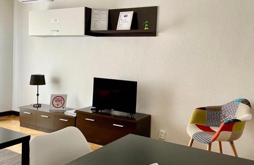 Salesas Apartamento | Vivienda con Parking incluido - Zona Van Dyck