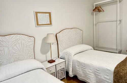 Salesas Apartamento | Vivienda con Parking incluido - Zona Van Dyck