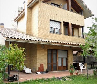 Fontellas Casa | VIVIENDA TURÍSTICA LOS OLIVOS