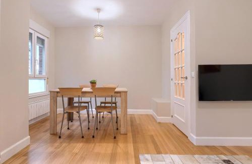 Bilbao Apartamento | Vivienda turística reformada en zona residencial con garaje y wifi