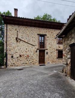 Penamellera Alta Chalet De Esquí | Vivienda vacacional El Cau - Casas de Los Picos