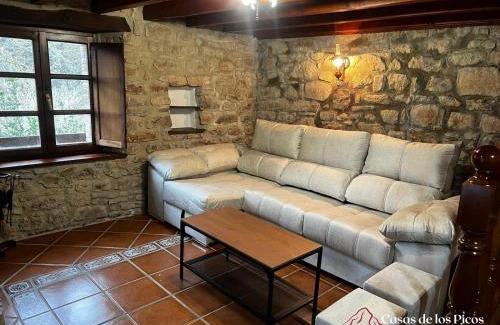 Penamellera Alta Chalet De Esquí | Vivienda vacacional El Cau - Casas de Los Picos