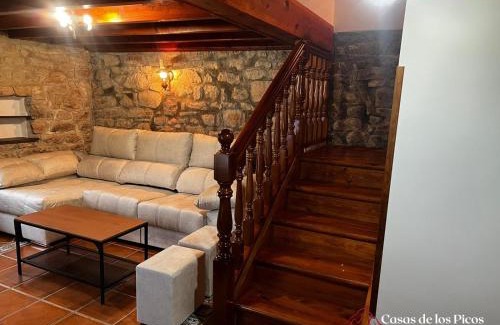 Penamellera Alta Chalet De Esquí | Vivienda vacacional El Cau - Casas de Los Picos