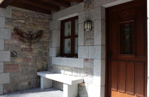 Penamellera Baja Chalet De Esquí | Vivienda vacacional La Güera - Casas de los Picos