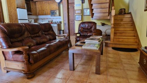 Penamellera Baja Chalet De Esquí | Vivienda vacacional La Güera - Casas de los Picos