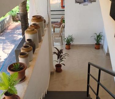 Calangute Casa | Viyana Blooms comfort