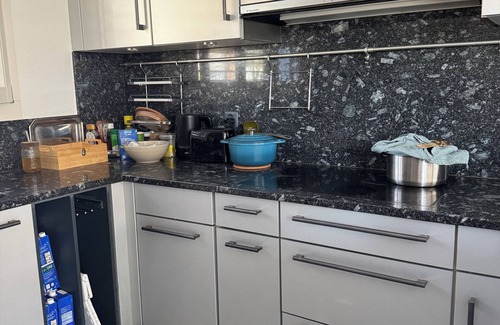 Kloten Apartamento | VK - Zürich Airport - Homestay - Härdlen