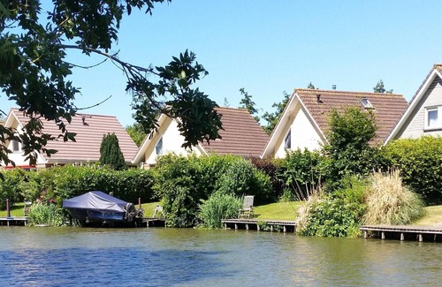 Medemblik Casa | "Vliet Hus" con embarcadero propio.