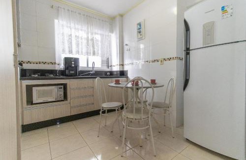 Centro Apartamento | VNZ42B - Climatizado, Quadra Mar, Garagem, Wi-Fi