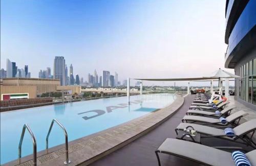 Downtown Dubai Apartamento | Vogue Damac Mall Street with Burj Khalifa View