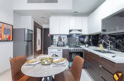 Al Barsha Apartamento | Vogue Jewelz Resident near MiracleGarden