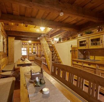 Volary Casa | Volarská roubenka
