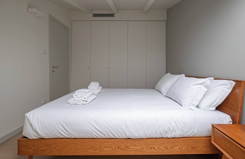 Monza Casa | Volta 40 - B - Una Habitación Pensión, Capacidad 4