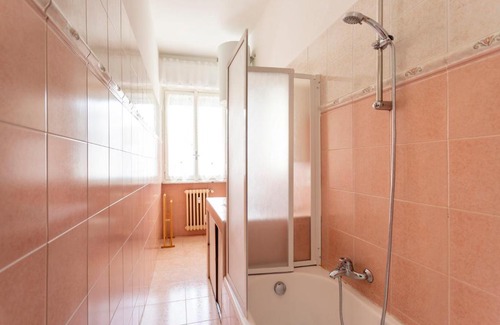 Novara Apartamento | Volta's Suite - SELF CHEK-IN APARTMENT
