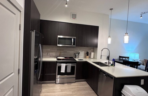Grantville Apartamento | Vora Mission Valley West - Live in style at in San Diego.