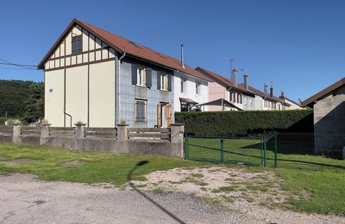 Aumontzey Casa | Quiet house 15 minutes from Gerardmer, sleeps 8, pets allowed