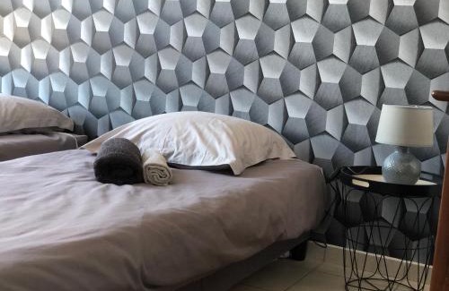 Aubigne-Racan Apartamento | Votre oasis de détente : Appartement flambant neuf, 1 chambre, 4 couchages à Aubigné-racan