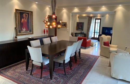 Vouliagmeni Apartamento | Voula Riviera Apartment