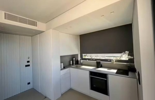 Vouliagmeni Apartamento | Vouliagmeni Panoramic 200m2 Rooftop & 25m2 Loft
