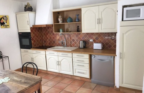 Aiglun Casa | Vous Serez Seuls Dans une Villa , 100 m2 en RDC Avec Piscine, Terrasses, Jardin
