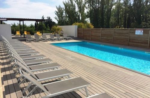 Eguilles Apartamento | Voyage au Coeur d'Aix av/ Accès Piscine+Terasse!