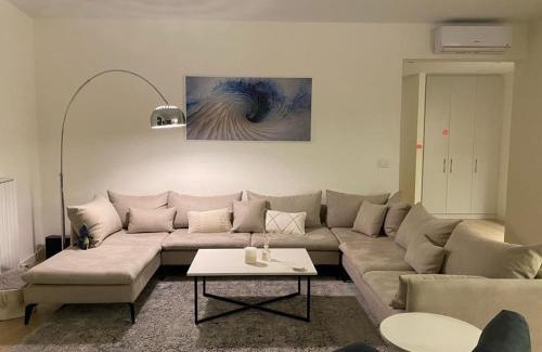 Savski Venac Apartamento | Voyager 360, FREE PRIVATE PARKING