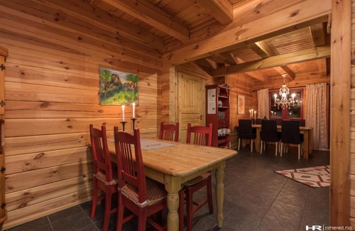 Kviteseid Cabina | Vrådal Panorama - Tiuråsvegen 39