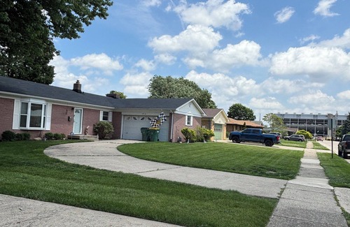 Speedway Casa | VRBO in the heart of Speedway.