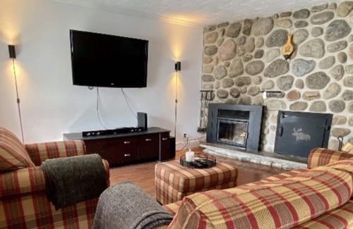 Saint Donat Chalet De Esquí | Vrbo Property