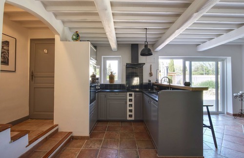 St.-Remy-de-Provence Chalet De Esquí | Vrbo Property