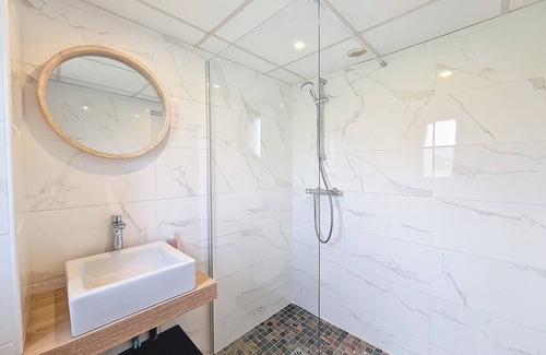 Saint-Victor-en-Marche Chalet De Esquí | Vrbo Property