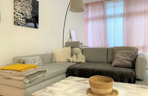 Wiener Neustadt Apartamento | Vrbo Property