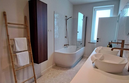 Sint-Andries Casa | Vrbo Property