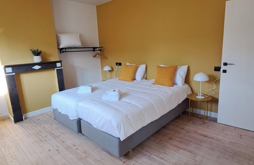 Sint-Andries Casa | Vrbo Property