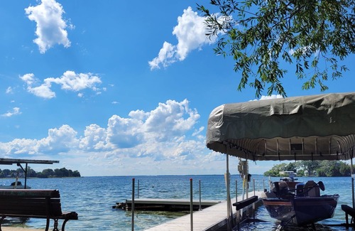Saint-Anicet Chalet De Esquí | Vrbo Property
