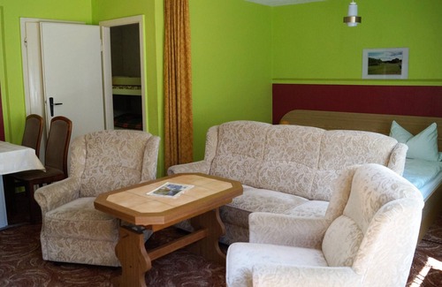 Friedland Casa | Vrbo Property