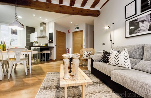 Old Town Apartamento | Vrbo Property