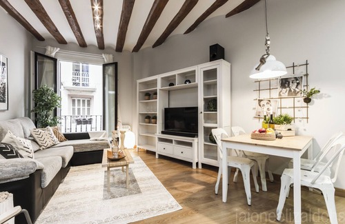 Old Town Apartamento | Vrbo Property