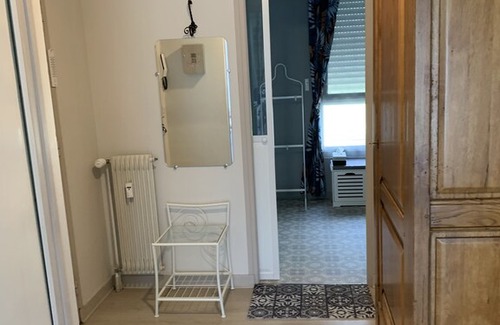 Bayeux Apartamento | Vrbo Property