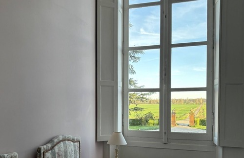 Castelsarrasin Cama Y Desayuno | Vrbo Property