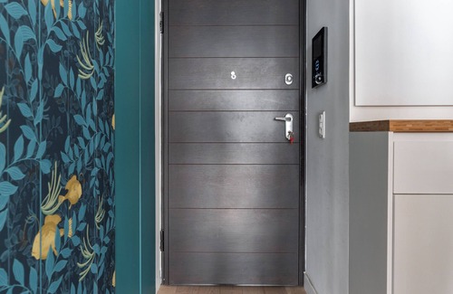 Chaillot Apartamento | Vrbo Property