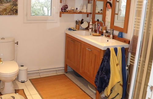 Saint-Cyr-l'Ecole Cama Y Desayuno | Vrbo Property