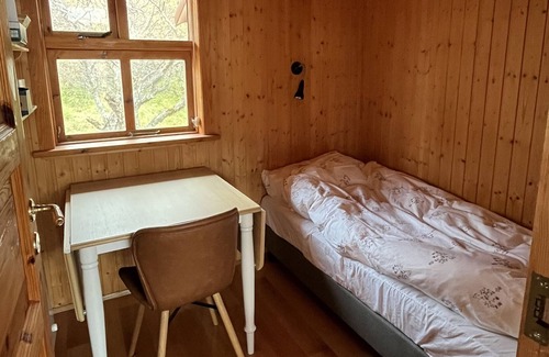 Skorradalshreppur Cabaña | Vrbo Property