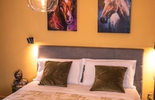Caserta Apartamento | Vrbo Property