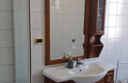 Chieti Scalo Casa | Vrbo Property