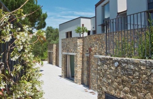 Pugliola Apartamento | Vrbo Property