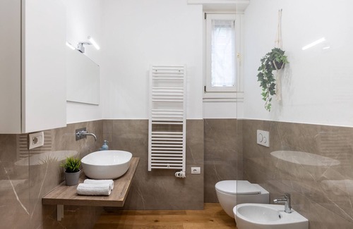 Tre Torri Apartamento | Vrbo Property