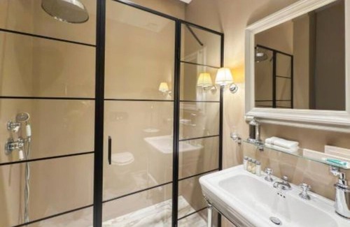 Monti Apartamento | Vrbo Property